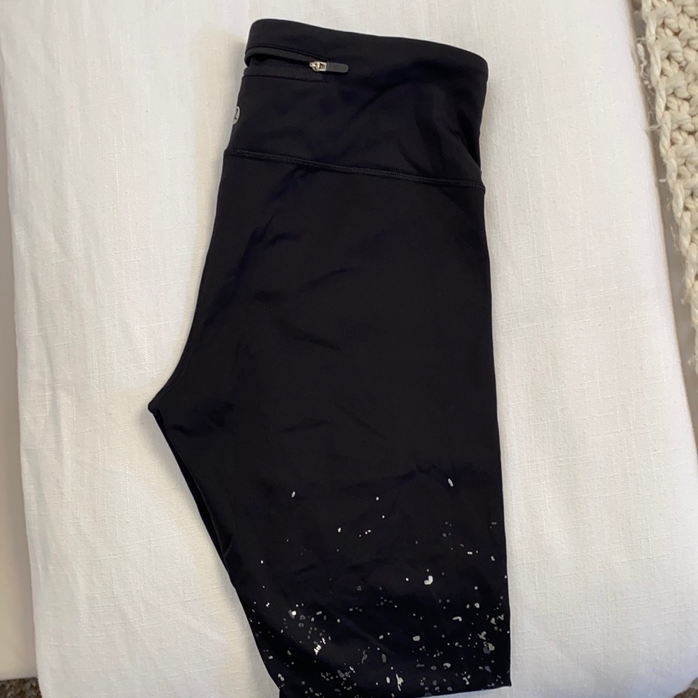 Lululemon leggings black